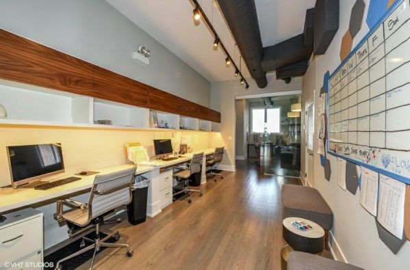 2125 N Damen Ave, Chicago, IL 60647
